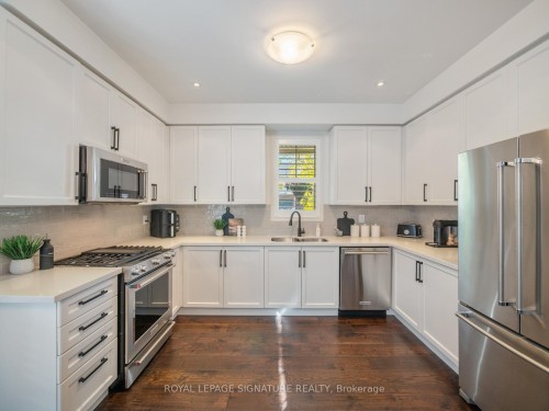 2 Denbury Court, Whitby, ON - Indoor Photo Showing Kitchen With Double Sink
