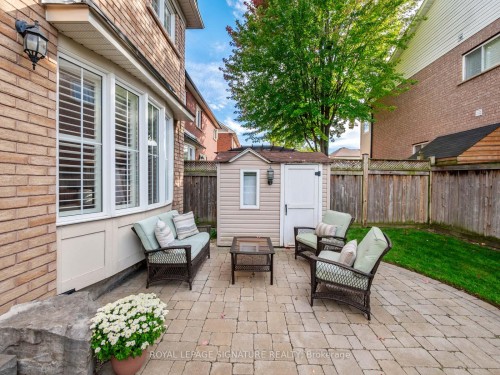 2 Denbury Court, Whitby, ON - Outdoor With Exterior