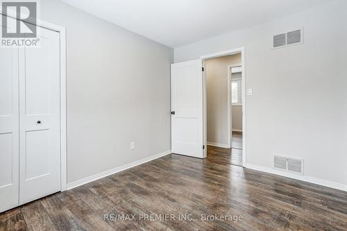 2395 Benedet Drive, Mississauga, ON - Indoor Photo Showing Other Room