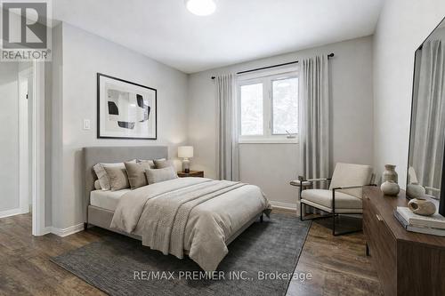 2395 Benedet Drive, Mississauga, ON - Indoor Photo Showing Bedroom