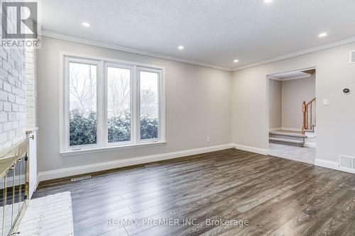 2395 Benedet Drive, Mississauga, ON - Indoor Photo Showing Other Room