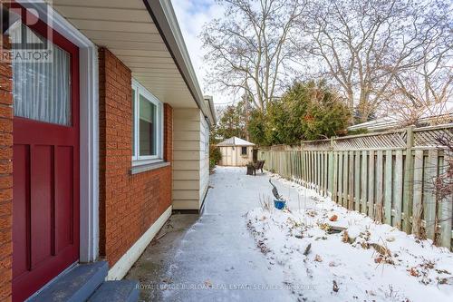 581 Braemore Road, Burlington, ON - Outdoor