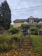 4336 Elgin Street  Niagara Falls, ON L2E 2X8