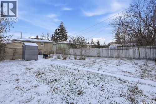 4708 4Th Avenue, Regina, SK - Outdoor