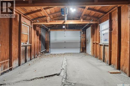 4708 4Th Avenue, Regina, SK - Indoor Photo Showing Garage