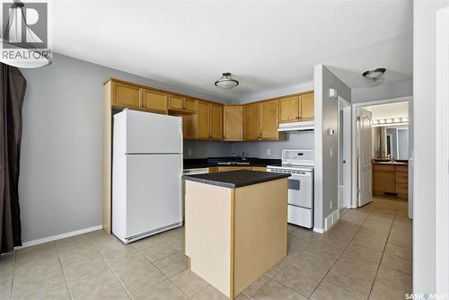 4110 Buckingham Drive E, Regina, SK - Indoor Photo Showing Kitchen