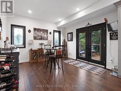 Doors out to back deck - 