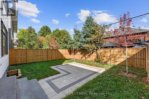 493 Highcroft Avenue, Ottawa, ON - Outdoor With Backyard