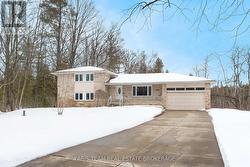 2597 GEORGE JOHNSTON ROAD  Springwater, ON L9X 1C7