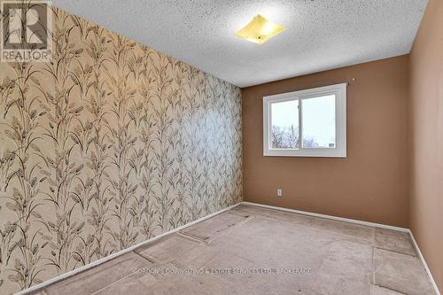 199 Birch Hill Private, Ottawa, ON - Indoor Photo Showing Other Room