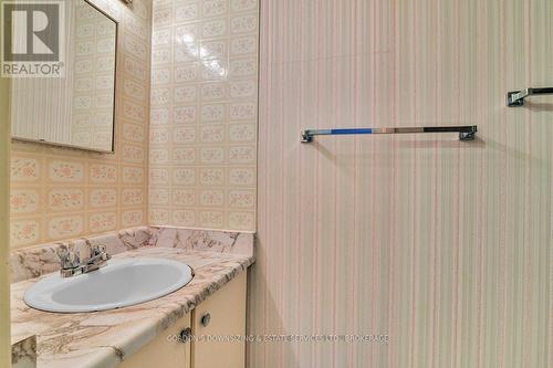 199 Birch Hill Private, Ottawa, ON - Indoor Photo Showing Bathroom