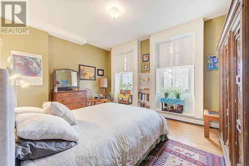 5 - 49 Ridout Street S, London South (South F), ON - Indoor Photo Showing Bedroom