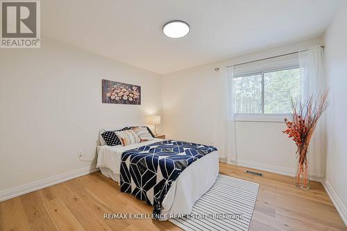 14812 Centreville Creek Road, Caledon, ON - Indoor Photo Showing Bedroom