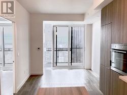 4112 - 8 EGLINTON AVENUE E  Toronto, ON M4P 0C1