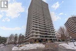 205 - 135 ANTIBES DRIVE  Toronto, ON M2R 2Z1