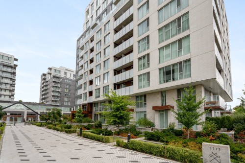 Entrée extérieure - 401-5175 Rue Mackenzie, Montréal (Côte-Des-Neiges/Notre-Dame-De-Grâce), QC - Outdoor With Balcony With Facade