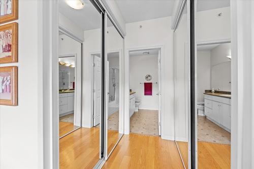 408-1961 Durnin Road, Kelowna, BC - Indoor Photo Showing Other Room