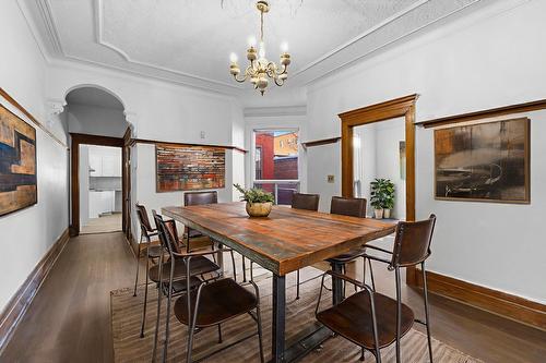 Dining room - 2320 Av. Marcil, Montréal (Côte-Des-Neiges/Notre-Dame-De-Grâce), QC - Indoor Photo Showing Dining Room
