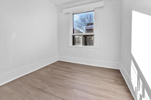 Bedroom - 2320 Av. Marcil, Montréal (Côte-Des-Neiges/Notre-Dame-De-Grâce), QC - Indoor Photo Showing Other Room