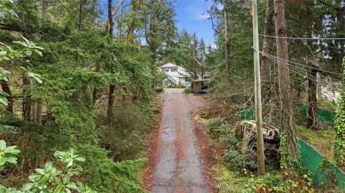 2509 Florence Lake Rd, Langford, BC 