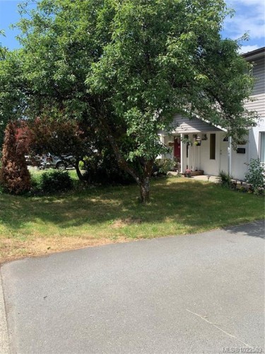 2832 Jacklin Rd, Langford, BC - Outdoor