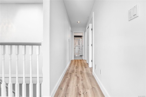 369 Trinity Dr, Nanaimo, BC 