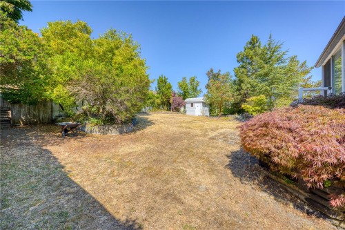 369 Trinity Dr, Nanaimo, BC 