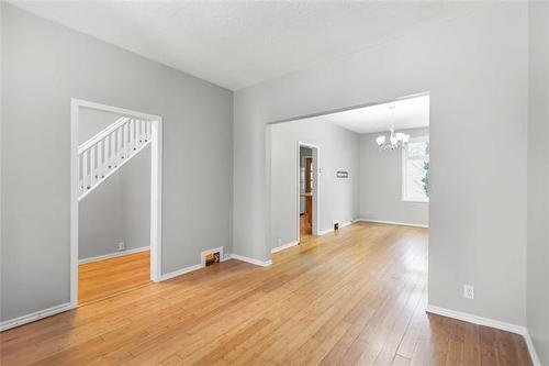 620 Church Ave, Winnipeg, MB 