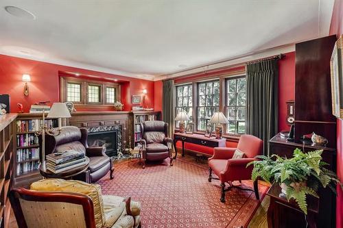 135 Ash St, Winnipeg, MB 