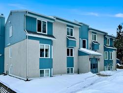 5-1208 Rue Bellevue  Mont-Blanc, QC J0T 2G0