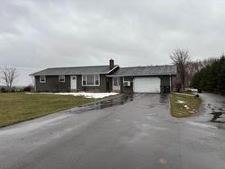 797 Kentyre Road  Winsloe North, PE C1E 2S6