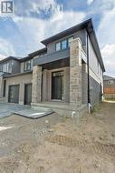 22 - 3025 DOYLE DRIVE  London South (South U), ON N6M 0H2