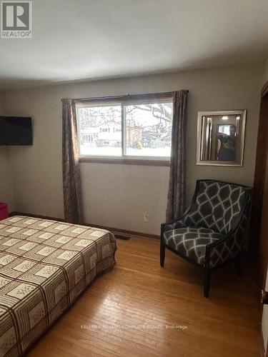 453 Leonard Avenue, Welland (Prince Charles), ON - Indoor Photo Showing Bedroom