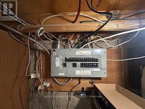 453 Leonard Avenue, Welland (Prince Charles), ON - Indoor