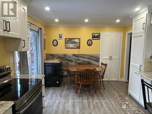 453 Leonard Avenue, Welland (Prince Charles), ON - Indoor