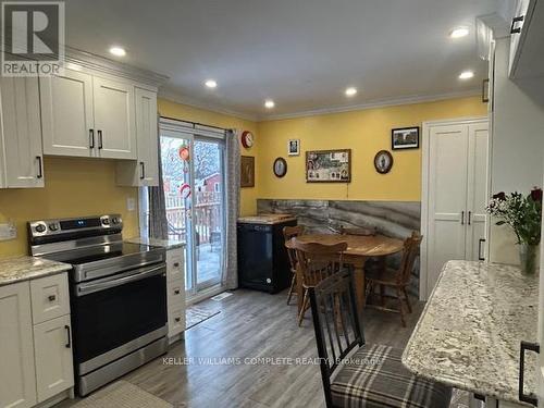 453 Leonard Avenue, Welland (Prince Charles), ON - Indoor