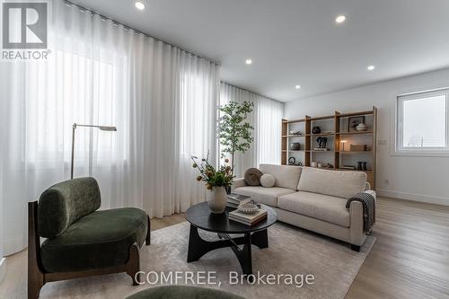 2 - 3090 Petty Road, London South (South W), ON - Indoor Photo Showing Living Room