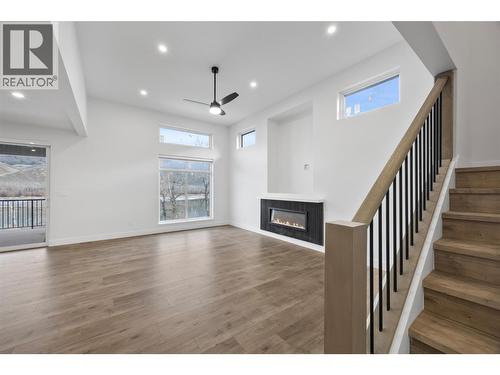 2850 Thompson Drive, Kamloops, BC - Indoor With Fireplace