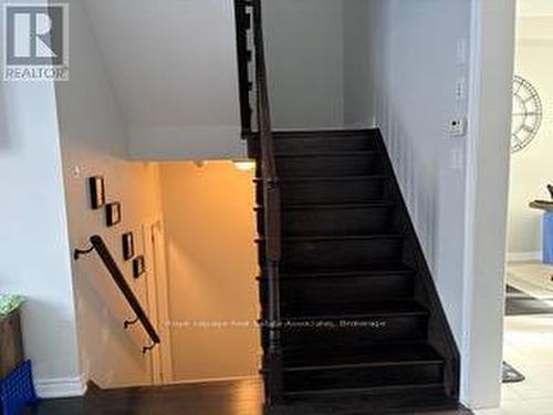 107 East'S Corners Boulevard, Vaughan, ON - Indoor Photo Showing Other Room