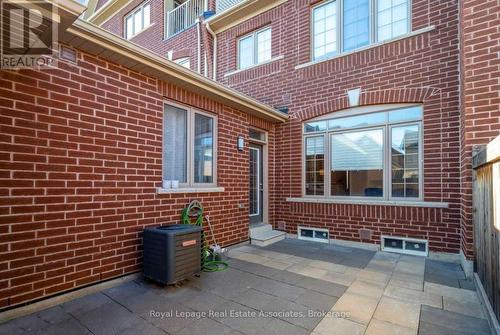 107 East'S Corners Boulevard, Vaughan, ON - Outdoor With Exterior