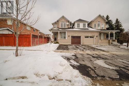 1627 SAMUELSON CIRCLE  Mississauga, ON L5N 7Z8