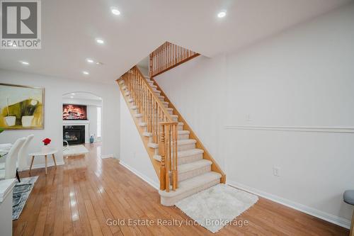 1627 Samuelson Circle, Mississauga, ON - Indoor Photo Showing Other Room