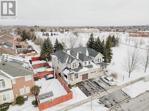 1627 Samuelson Circle, Mississauga, ON - Outdoor