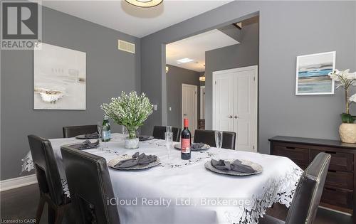 9305 Eagle Ridge Drive, Niagara Falls, ON - Indoor Photo Showing Dining Room