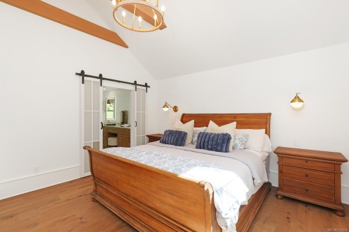 563 Eaglecrest Dr, Qualicum Beach, BC 