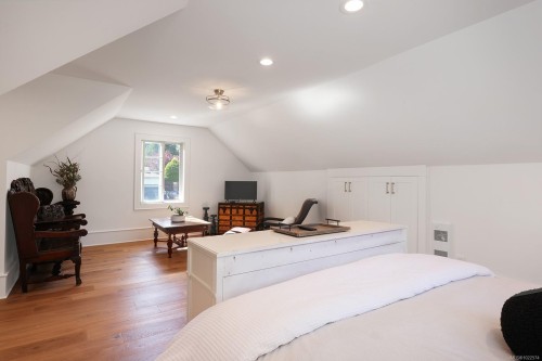 563 Eaglecrest Dr, Qualicum Beach, BC 