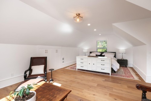 563 Eaglecrest Dr, Qualicum Beach, BC 