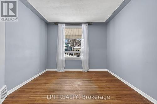 Living Room - 99 Inkerman Street, London East, ON - Indoor Photo Showing Other Room