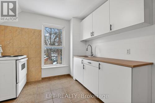 99 Inkerman Street, London East, ON - Indoor Photo Showing Kitchen