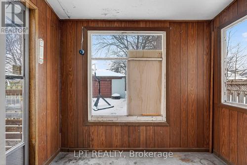 Mud Room - unheated - 99 Inkerman Street, London East, ON - Indoor Photo Showing Other Room